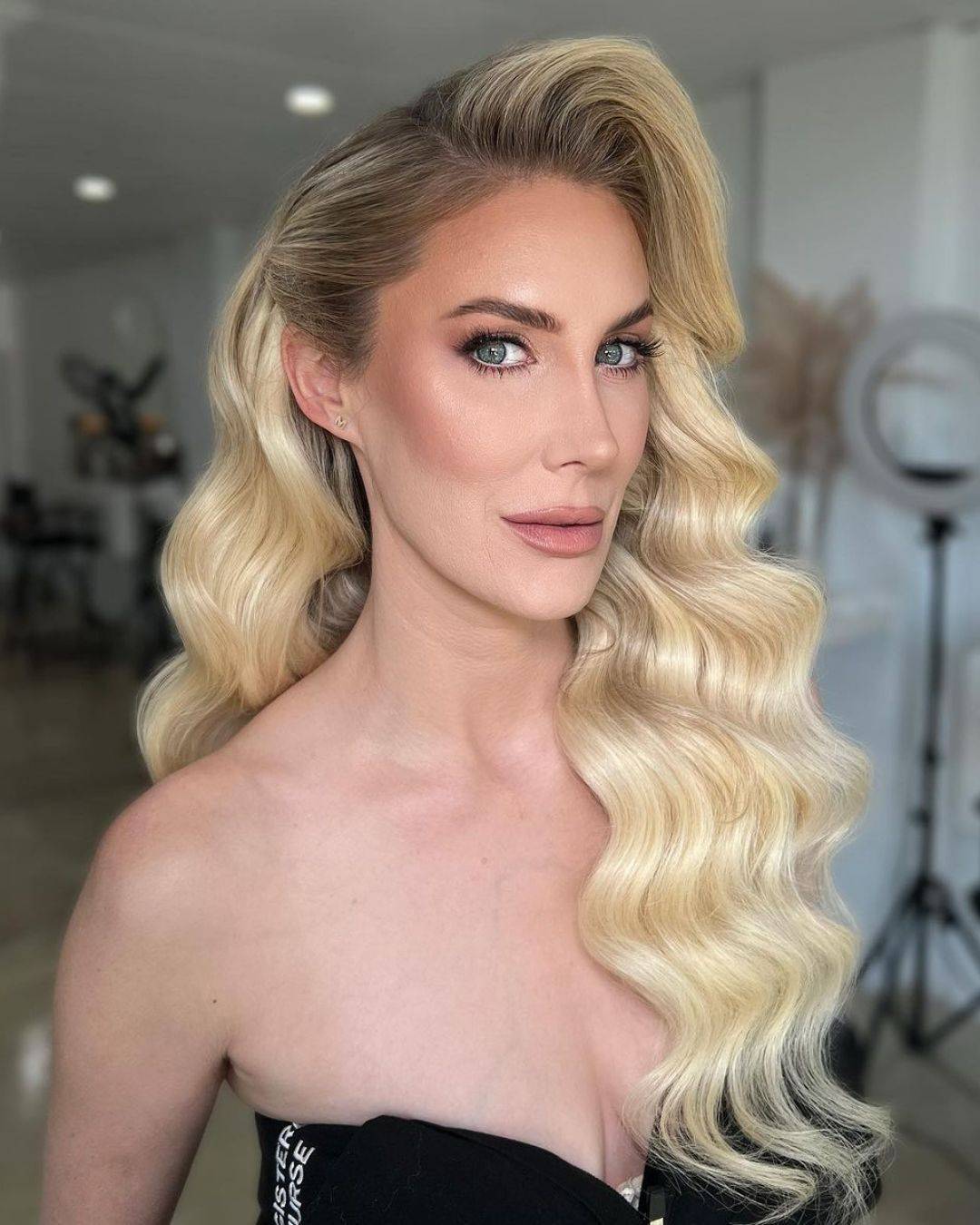 Malibu Blonde Clip In Human Hair Extensions