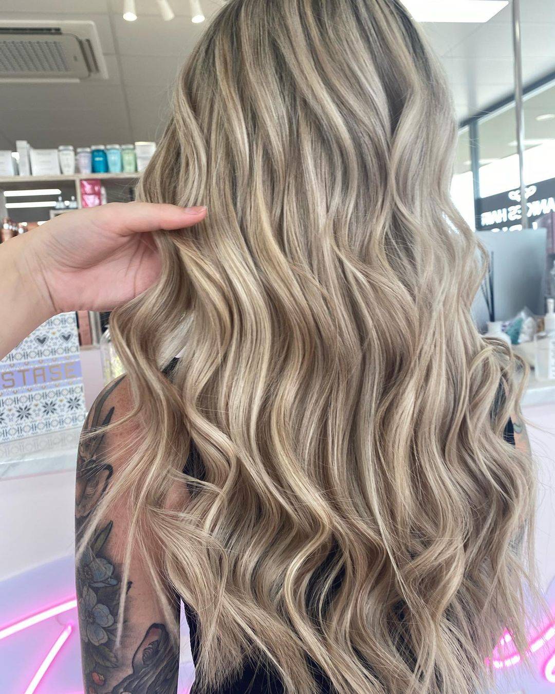 WHOLESALE WEFT EXTENSIONS - Kiki Hair Extensions