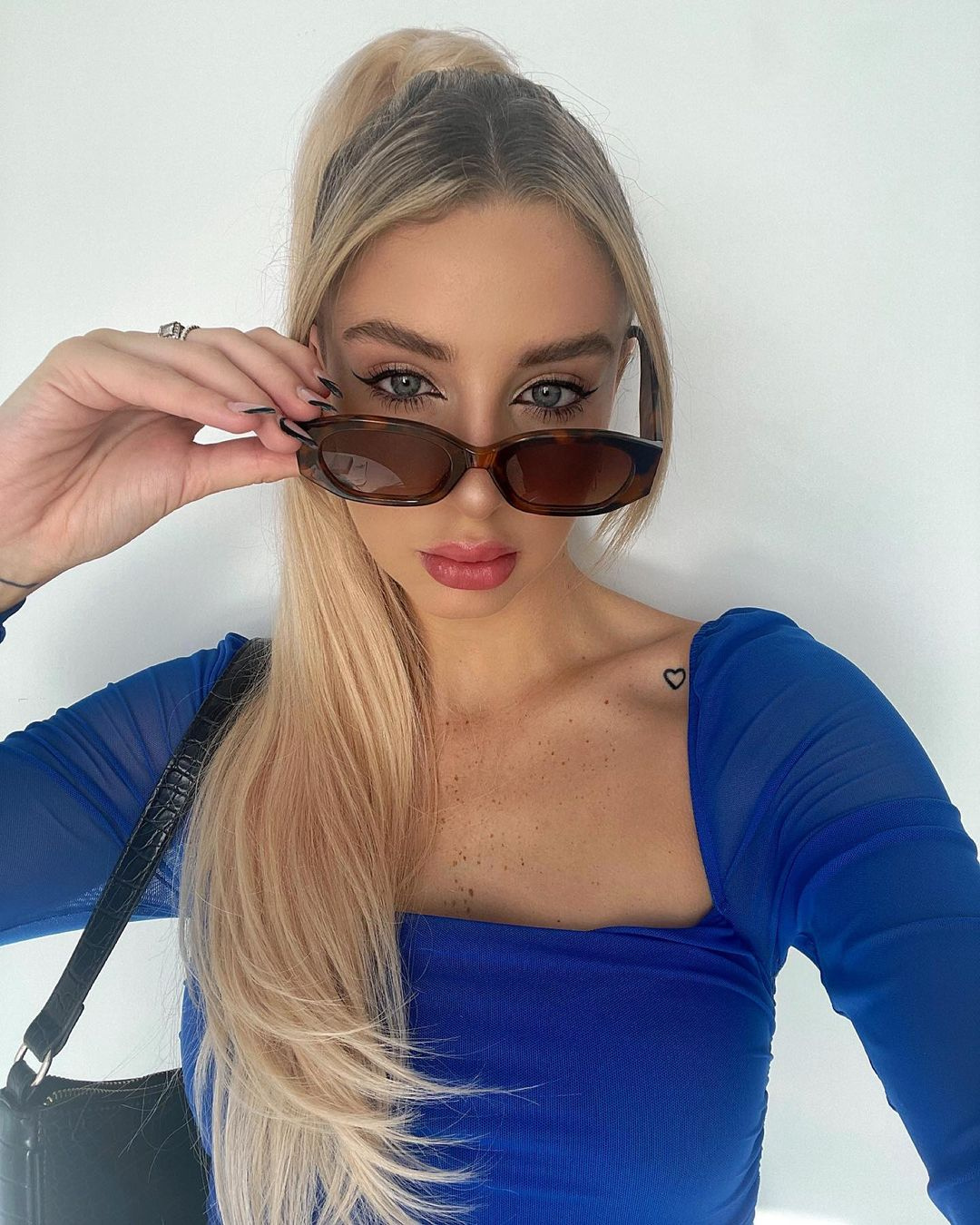 Creme Brûlée Ponytail Hair Extensions - Kiki Hair Extensions