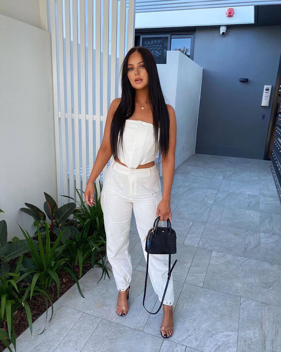 WHOLESALE HALO EXTENSIONS - Kiki Hair Extensions