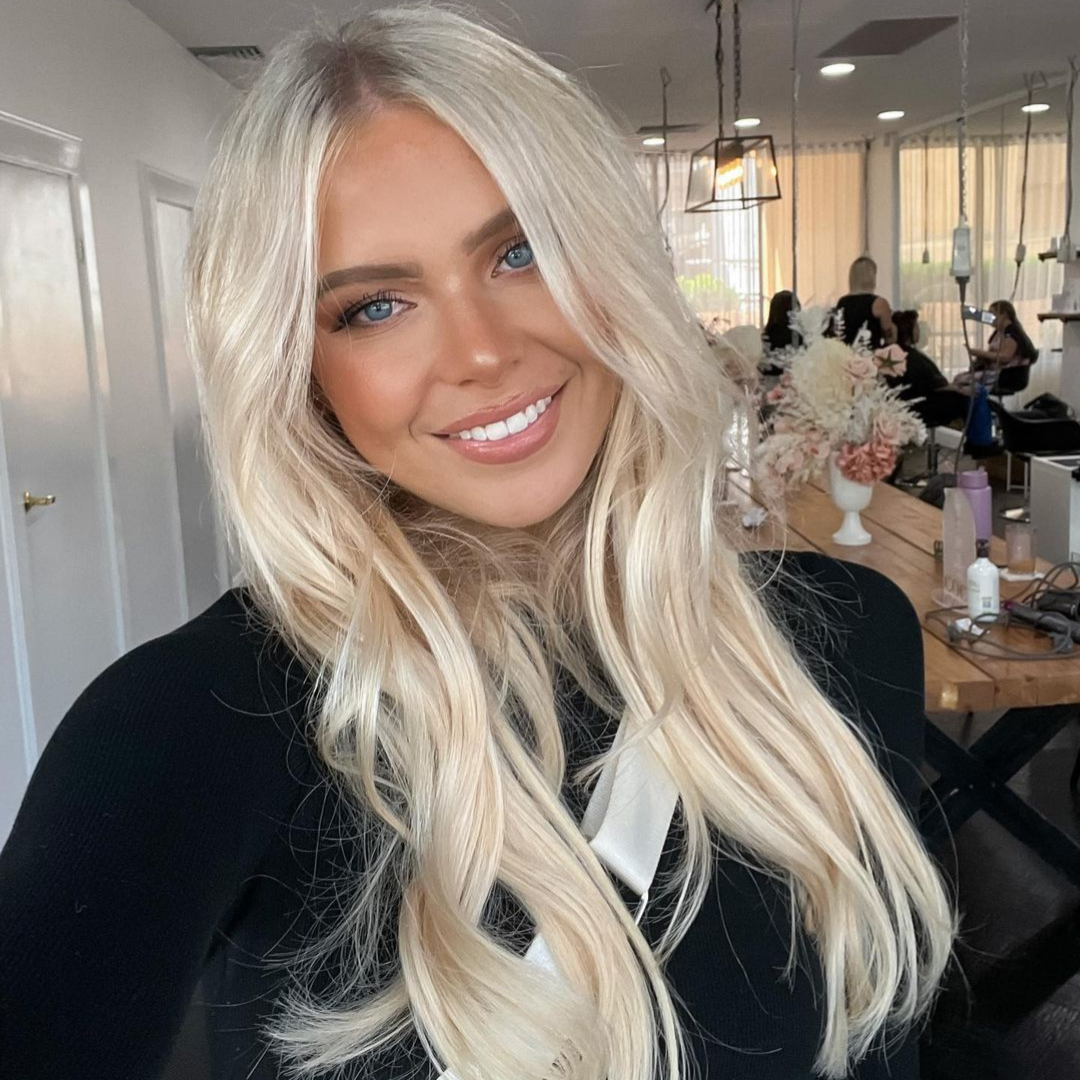 Vanilla Blonde Tape Extensions - Kiki Hair Extensions